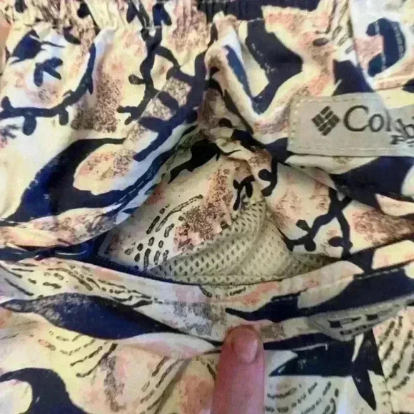 Columbia PFG Shorts Mens Size Medium 4 Pocket Belt Loops Fishing Boating Fun Pat - Picture 5 of 10